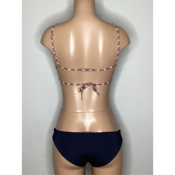New. Billabong stripe bikini. M/S. Retails $99 - Picture 6 of 11